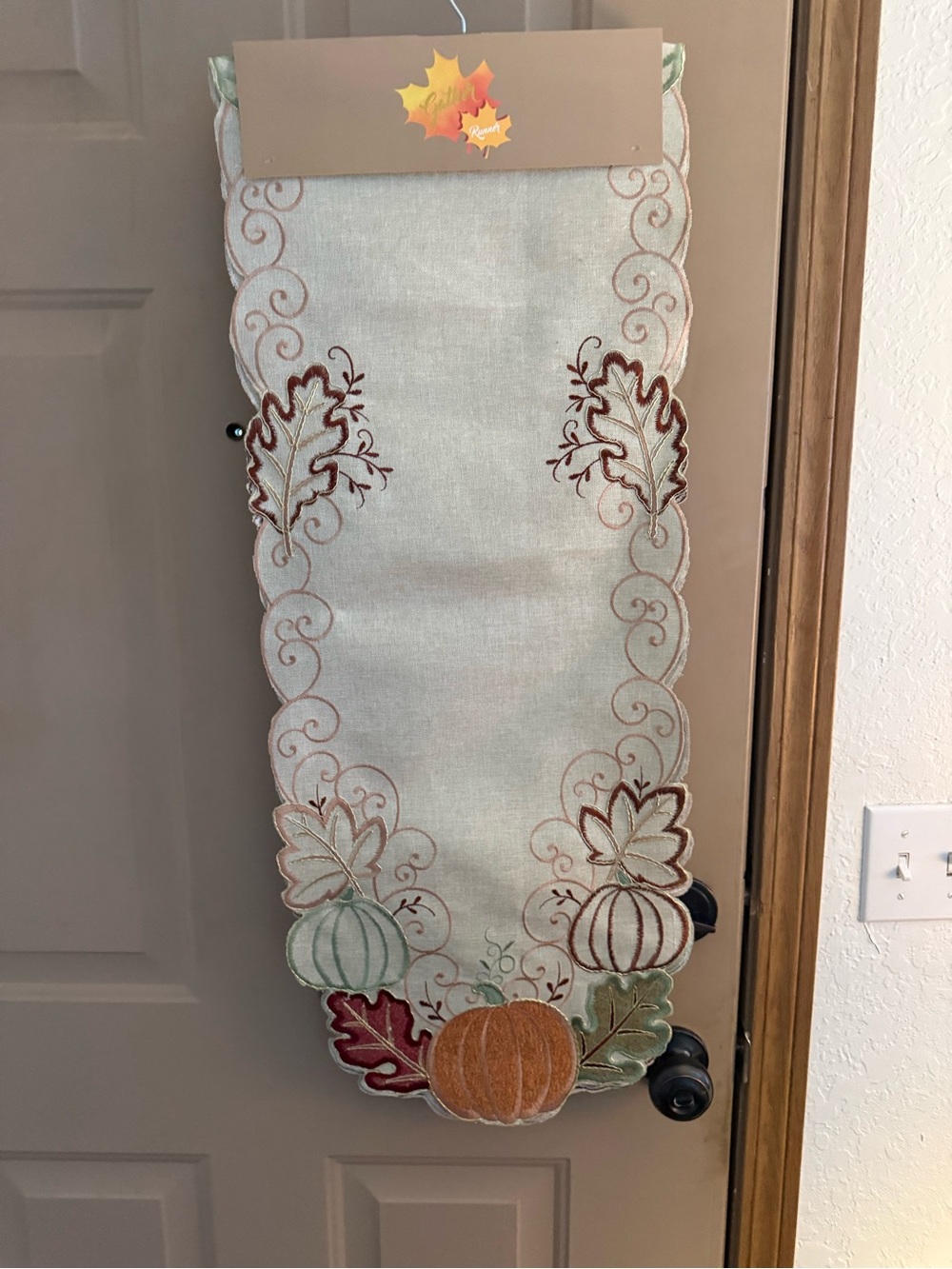 Cream Embroidered Pumpkin Table Runner with Autumn Leaves